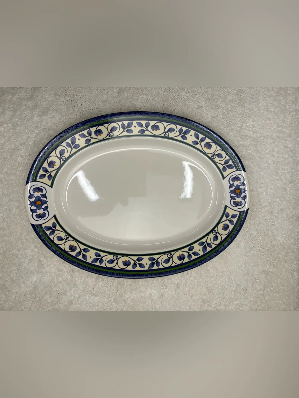 Pfaltzgraff Oreleans 12” Stoneware Oval Serving Platter.